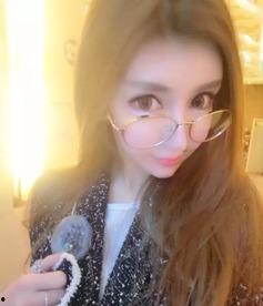 吃瓜网红的模特男友,吃瓜界的时尚宠儿